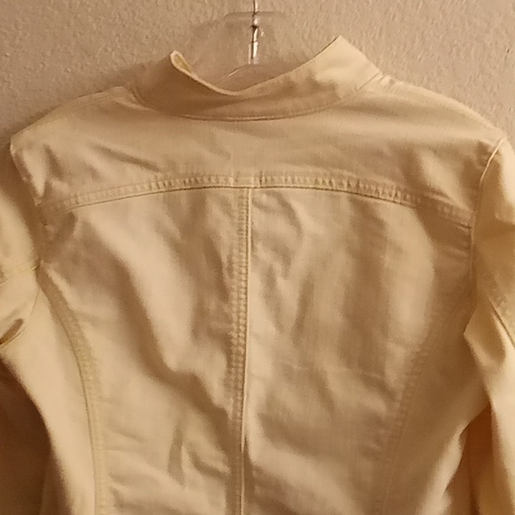 CHICO'S Platinum Women Size 0 Yellow Color ?? - Picture 4 of 12